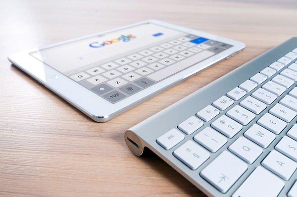 Suivre un blog d'actualité : pourquoi est-ce important ?